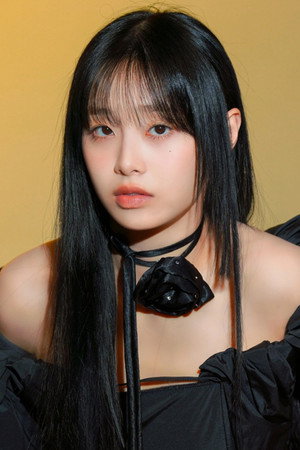 김지우